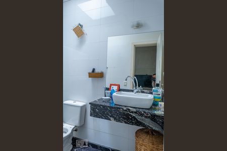 Casa à venda com 260m², 3 quartos e 5 vagas Casa à venda com 260m², 3 quartos e 5 vagasBanheiro 2 - Suíte