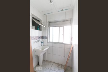 Apartamento à venda com 60m², 3 quartos e 1 vagaÁrea de serviço 