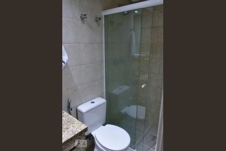 Studio à venda com 34m², 1 quarto e 1 vaga Studio à venda com 34m², 1 quarto e 1 vagaBanheiro