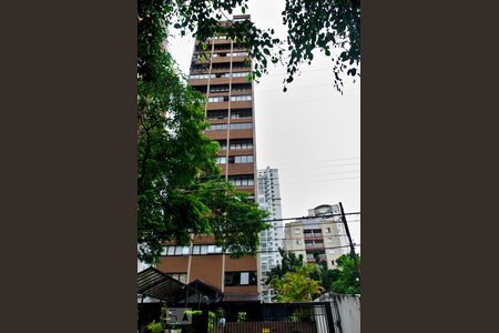 Studio à venda com 34m², 1 quarto e 1 vaga Studio à venda com 34m², 1 quarto e 1 vagaFachada