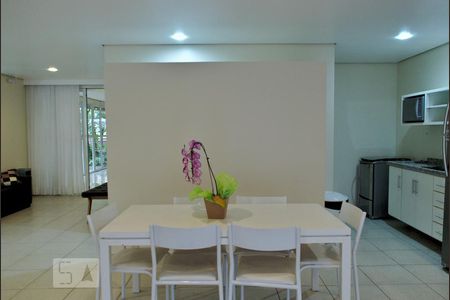 Apartamento para alugar com 137m², 3 quartos e 3 vagas Apartamento para alugar com 137m², 3 quartos e 3 vagasÁrea comum - Salão de Festa