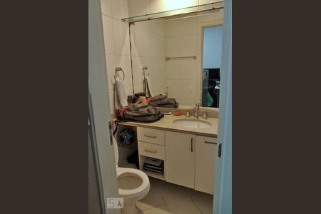 Apartamento para alugar com 137m², 3 quartos e 3 vagas Apartamento para alugar com 137m², 3 quartos e 3 vagasSuite 3