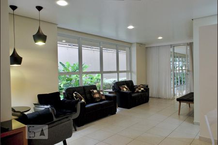 Apartamento para alugar com 137m², 3 quartos e 3 vagas Apartamento para alugar com 137m², 3 quartos e 3 vagasÁrea comum - Salão de Festa