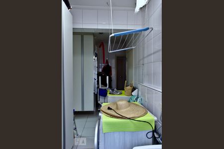Apartamento para alugar com 137m², 3 quartos e 3 vagas Apartamento para alugar com 137m², 3 quartos e 3 vagasÁrea de Serviço