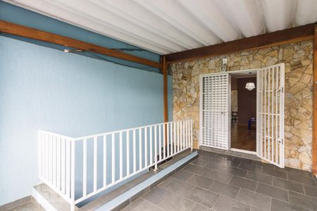 Casa à venda com 79m², 2 quartos e 2 vagasTerraço