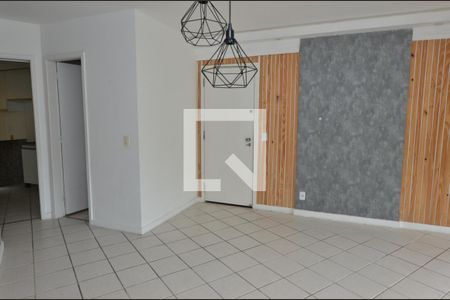 Sala  de apartamento para alugar com 2 quartos, 100m² em Recreio dos Bandeirantes, Rio de Janeiro