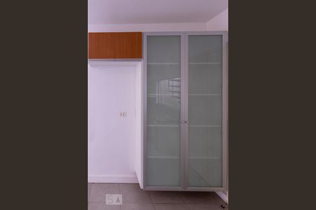 Casa à venda com 141m², 3 quartos e 2 vagas Casa à venda com 141m², 3 quartos e 2 vagasCozinha