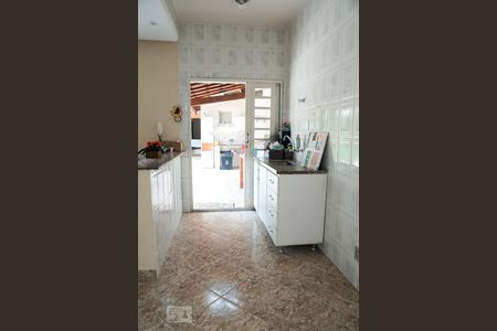 Casa à venda com 200m², 3 quartos e 4 vagasCozinha