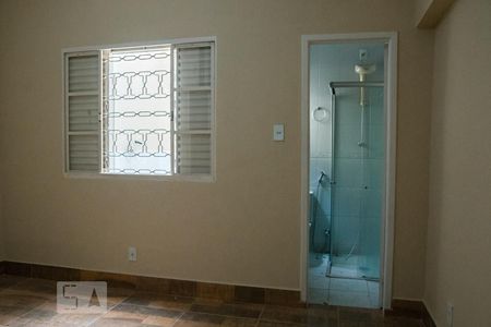 Casa à venda com 200m², 3 quartos e 4 vagasSala