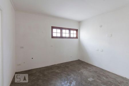 Casa à venda com 400m², 4 quartos e 5 vagasQuarto 4 - Suíte