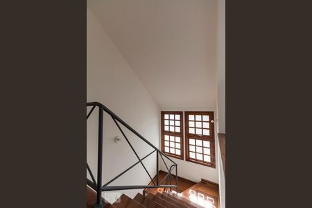 Casa à venda com 400m², 4 quartos e 5 vagasHall do piso superior