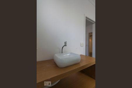 Casa à venda com 400m², 4 quartos e 5 vagasSuíte - Quarto 4