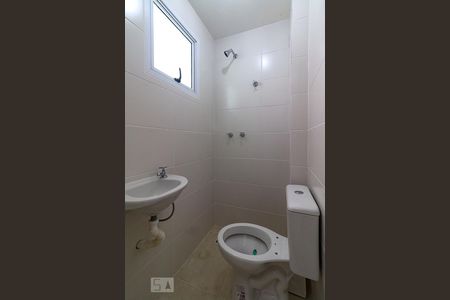 Apartamento à venda com 115m², 3 quartos e 2 vagas Apartamento à venda com 115m², 3 quartos e 2 vagasBanheiro de Serviço