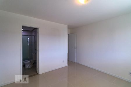 Apartamento à venda com 115m², 3 quartos e 2 vagas Apartamento à venda com 115m², 3 quartos e 2 vagasSuíte