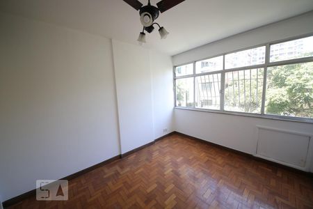 Quarto 2 de apartamento para alugar com 3 quartos, 100m² em Icaraí, Niterói