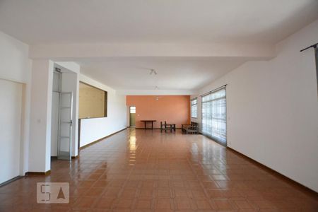 Apartamento para alugar com 700m², 3 quartos e 2 vagasSala