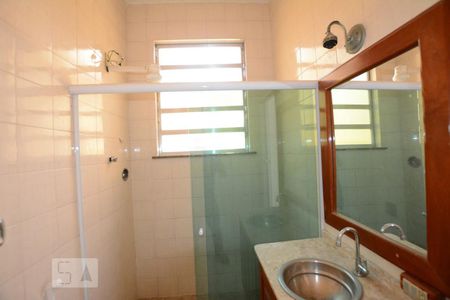 Apartamento para alugar com 700m², 3 quartos e 2 vagasBanheiro da suite 2