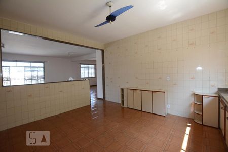 Apartamento para alugar com 700m², 3 quartos e 2 vagasCozinha