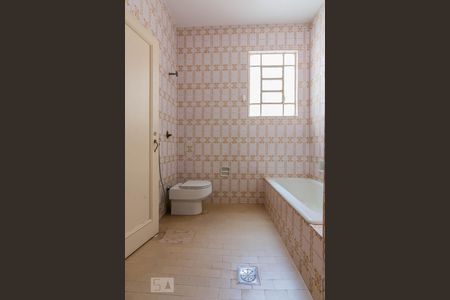 Banheiro Social de apartamento para alugar com 3 quartos, 100m² em Funcionários, Belo Horizonte