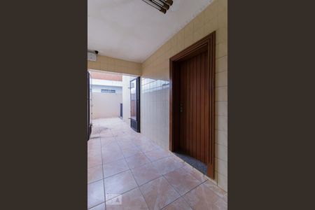 Casa à venda com 198m², 3 quartos e 4 vagas Casa à venda com 198m², 3 quartos e 4 vagasÁrea de Serviço