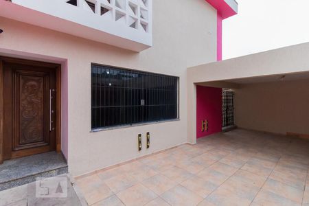 Casa à venda com 198m², 3 quartos e 4 vagas Casa à venda com 198m², 3 quartos e 4 vagasGaragem