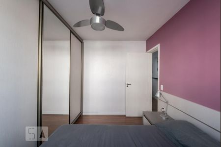 Quarto 1 de apartamento para alugar com 2 quartos, 60m² em Roçado, São José