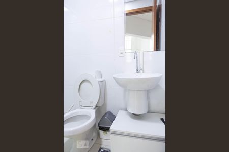 Apartamento à venda com 49m², 1 quarto e sem vagaBanheiro social