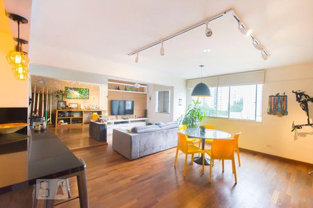 Sala de apartamento para alugar com 1 quarto, 78m² em Vila Olímpia, São Paulo