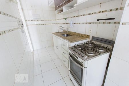 Apartamento à venda com 50m², 2 quartos e 1 vaga Apartamento à venda com 50m², 2 quartos e 1 vagaCozinha e Área de Serviço