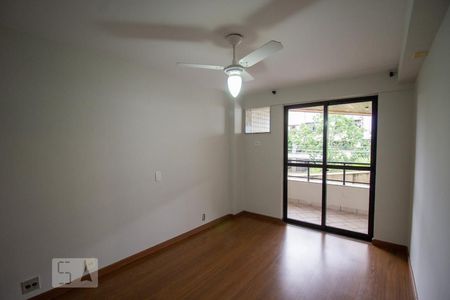 Suíte de apartamento para alugar com 3 quartos, 112m² em Recreio dos Bandeirantes, Rio de Janeiro