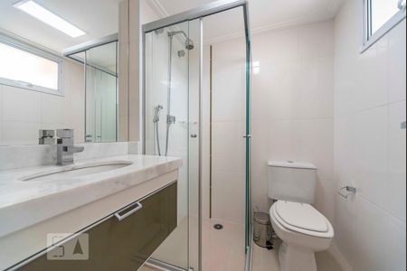 Apartamento à venda com 128m², 3 quartos e 2 vagasBanheiro do Quarto 2