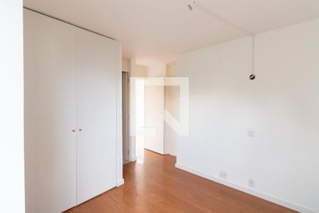 Suíte de apartamento para alugar com 2 quartos, 69m² em Jardim Arpoador, São Paulo
