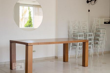 Apartamento à venda com 60m², 2 quartos e 1 vaga Apartamento à venda com 60m², 2 quartos e 1 vagaÁrea comum - Salão de festas