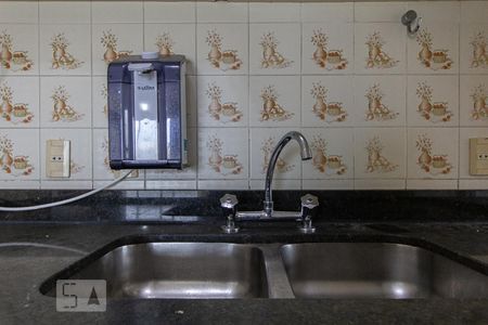 Apartamento à venda com 77m², 2 quartos e 1 vaga Apartamento à venda com 77m², 2 quartos e 1 vagaCozinha