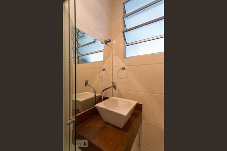 Banheiro Social de apartamento para alugar com 2 quartos, 59m² em Castelo, Belo Horizonte