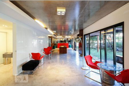 Apartamento à venda com 70m², 2 quartos e 1 vaga Apartamento à venda com 70m², 2 quartos e 1 vagaSalão de festas