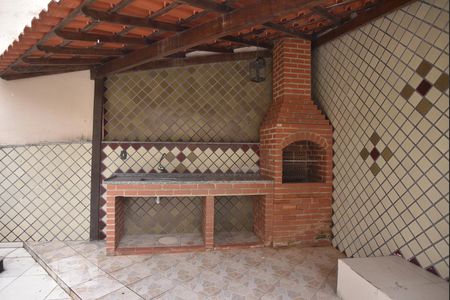 Apartamento para alugar com 98m², 2 quartos e 1 vagaÁrea comum churrasqueira coberta