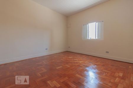 Quarto 2 de casa para alugar com 2 quartos, 100m² em Vila Firmiano Pinto, São Paulo