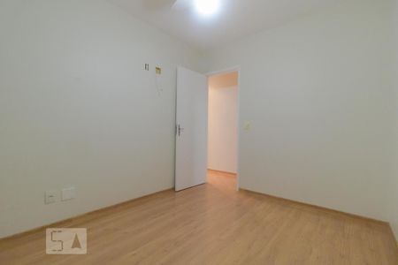 Apartamento à venda com 50m², 2 quartos e 1 vagaQuarto 02