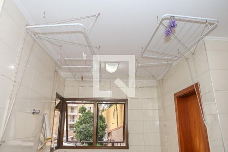 Apartamento à venda com 236m², 4 quartos e 7 vagas Apartamento à venda com 236m², 4 quartos e 7 vagasÁrea de Serviço