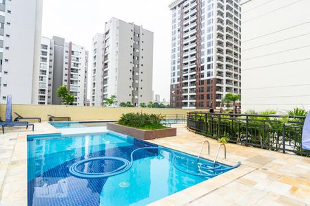 Apartamento à venda com 62m², 2 quartos e 1 vaga Apartamento à venda com 62m², 2 quartos e 1 vagaÁrea comum - Piscina