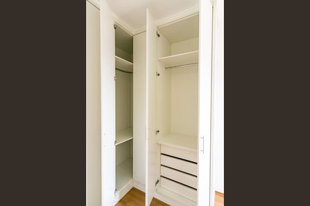 Apartamento à venda com 62m², 2 quartos e 1 vaga Apartamento à venda com 62m², 2 quartos e 1 vagaQuarto