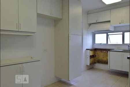 Apartamento à venda com 145m², 4 quartos e 3 vagas Apartamento à venda com 145m², 4 quartos e 3 vagasCozinha