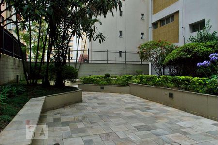 Apartamento à venda com 145m², 4 quartos e 3 vagas Apartamento à venda com 145m², 4 quartos e 3 vagasÁrea Comum