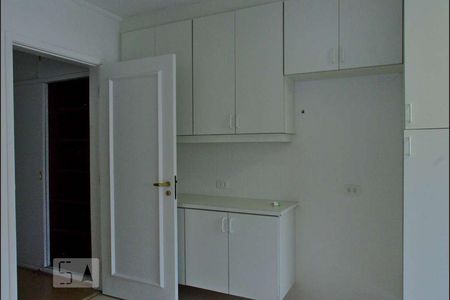 Apartamento à venda com 145m², 4 quartos e 3 vagas Apartamento à venda com 145m², 4 quartos e 3 vagasCozinha