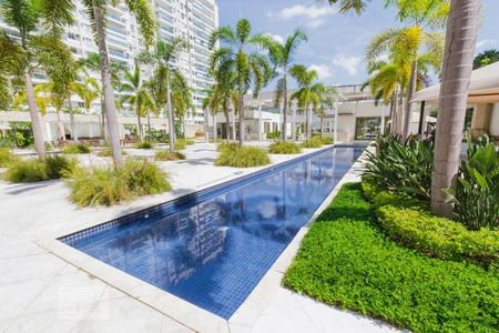 Apartamento à venda com 68m², 2 quartos e 1 vagaÁrea Comum - Piscina