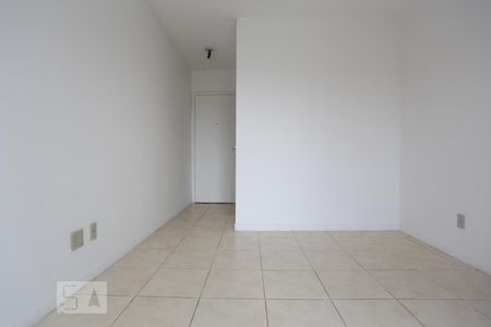 Sala de apartamento para alugar com 2 quartos, 50m² em Jardim Celeste, São Paulo