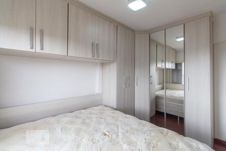 Apartamento à venda com 82m², 3 quartos e 2 vagasQuarto 2