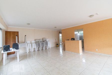 Apartamento à venda com 82m², 3 quartos e 2 vagasSalão de festas