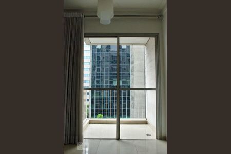 Apartamento para alugar com 2 quartos, 56m² em Itaim Bibi, São Paulo